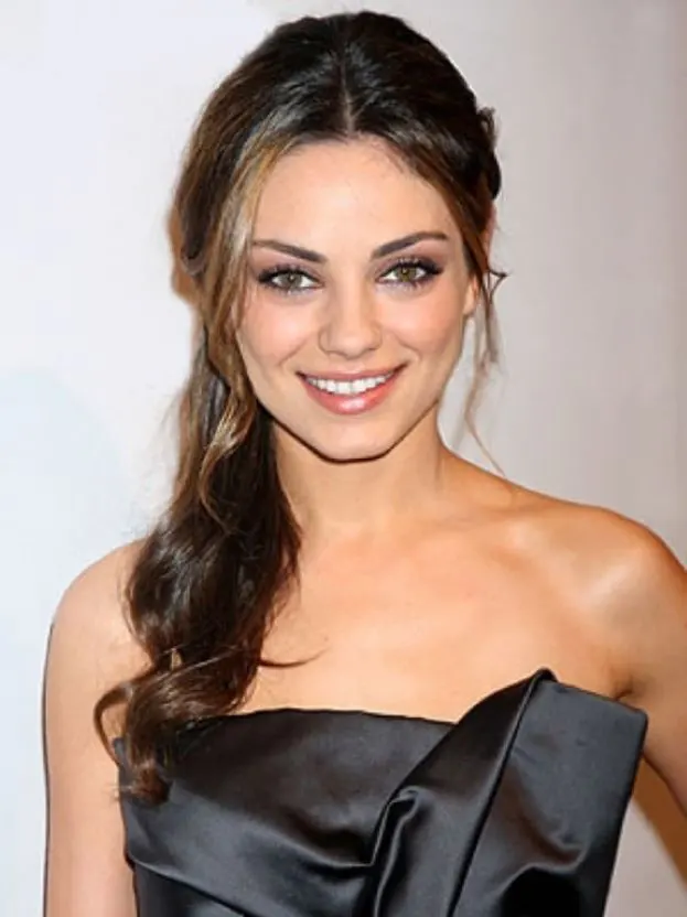 Mila-Kunis-Pics