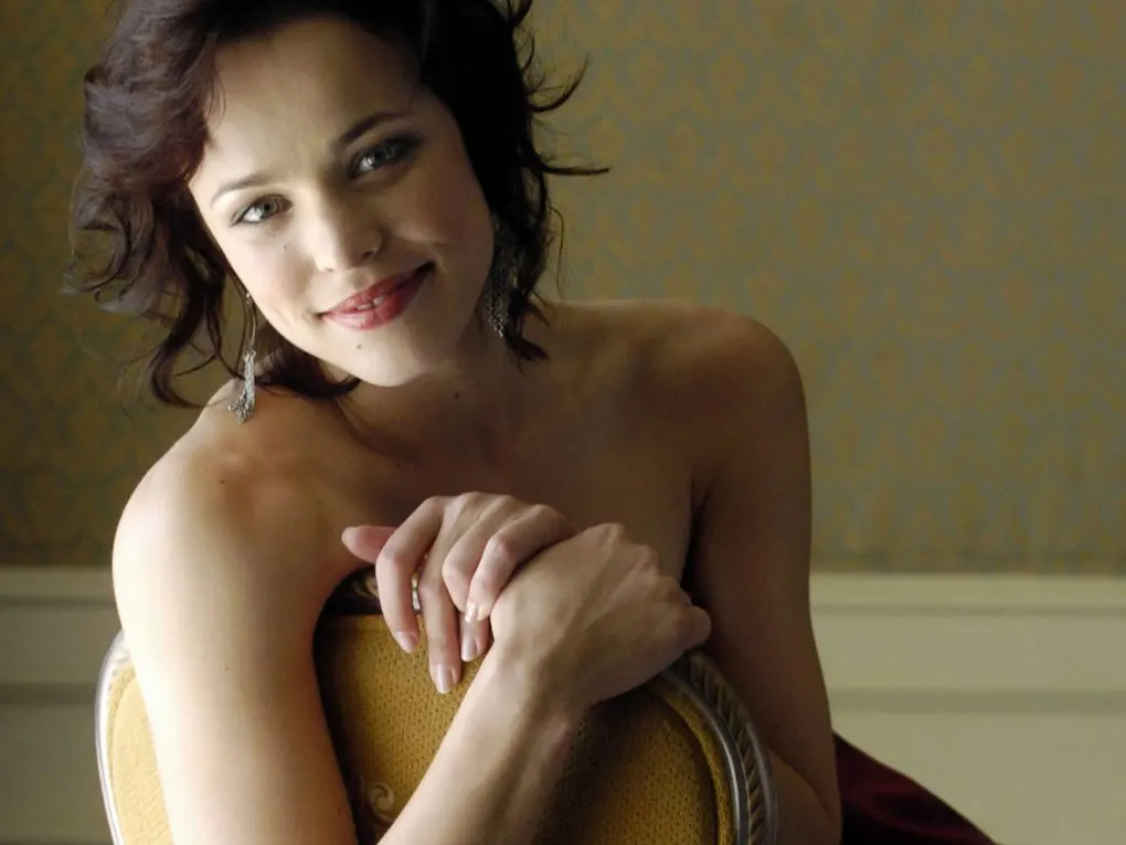 Rachel-McAdams- Hot-Pictures