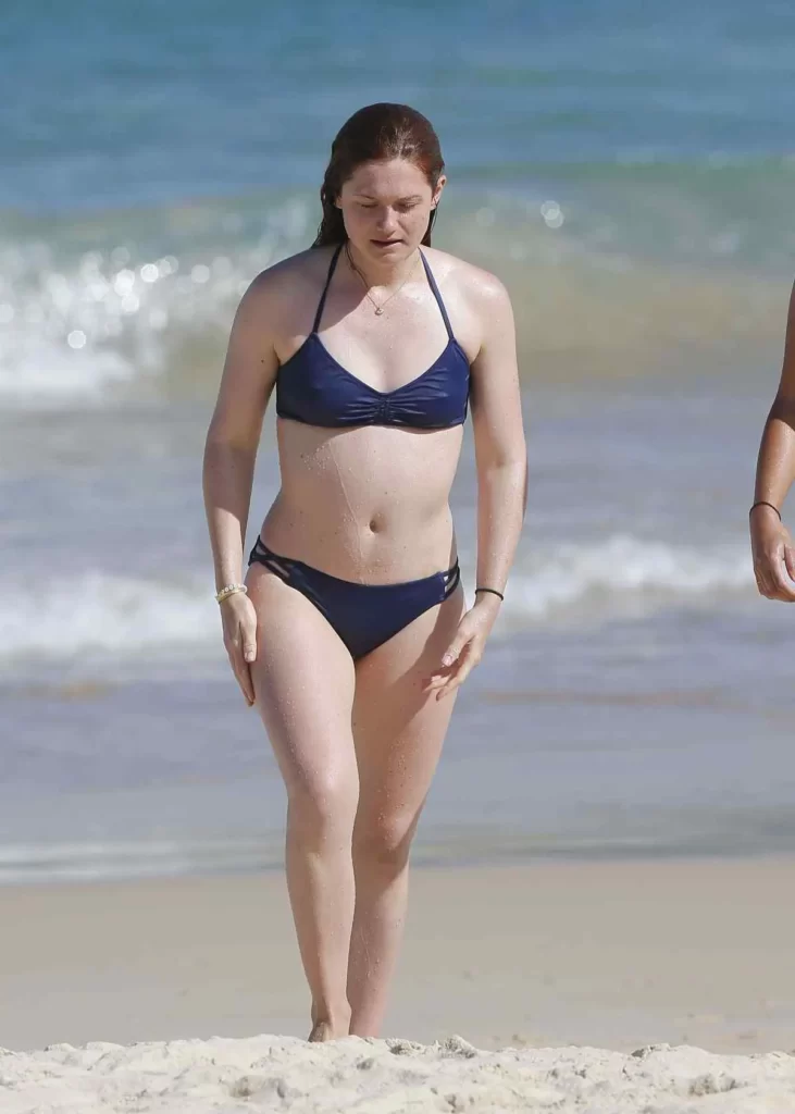 Bonnie-Wright-Bathing-Suit-Images