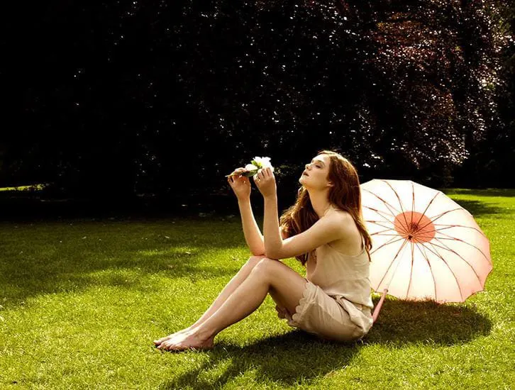 Bonnie-Wright-Sexy-Pics