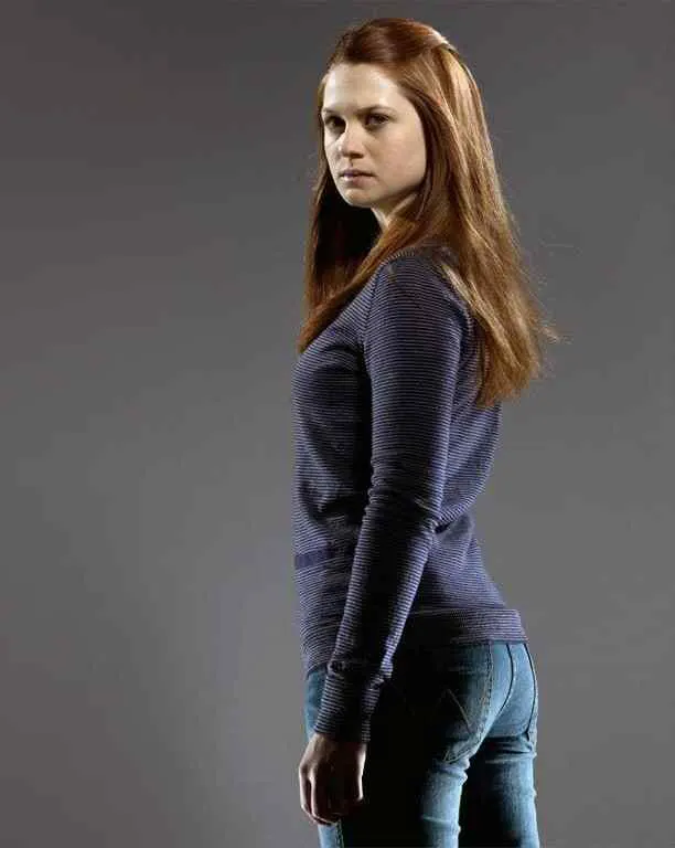 Hot-Images-of-Bonnie-Wright