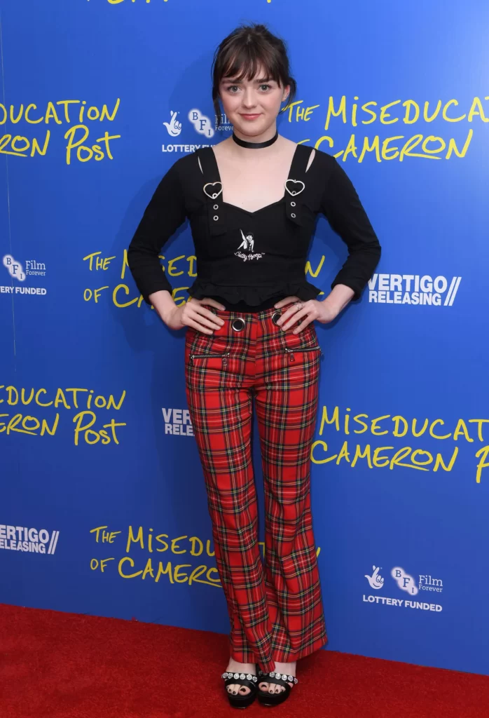 Images-of-Maisie-Williams