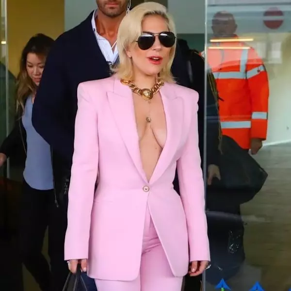 Sexy-Looks-of-Lady-Gaga