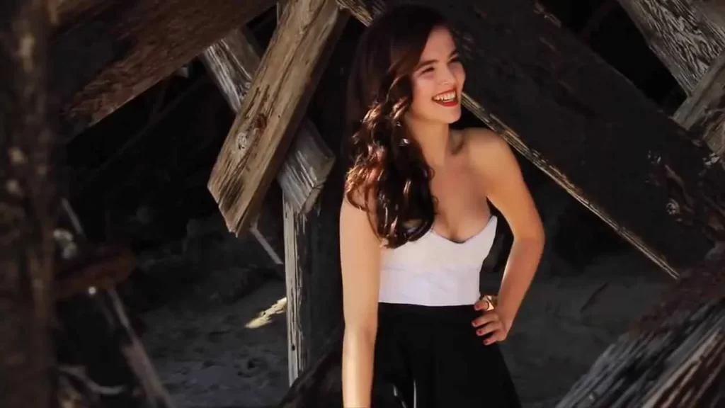 Sexy-Pics-of-Zoey-Deutch