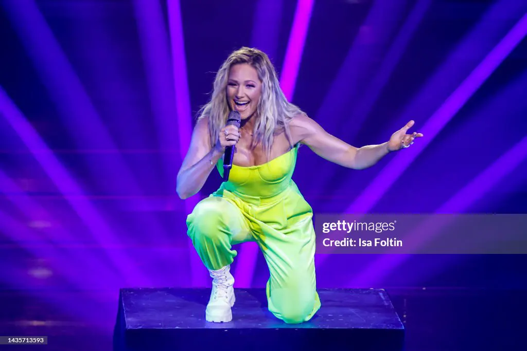 Hot-Looks-of-Helene-Fischer