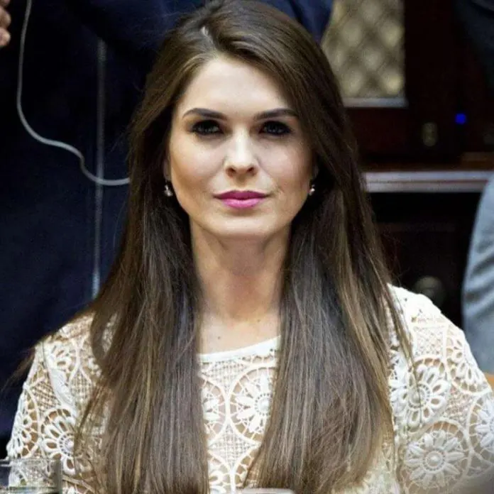 Images-of-Hope-Hicks