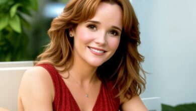 lea-thompson-sexy-and-hot-bikini-pictures