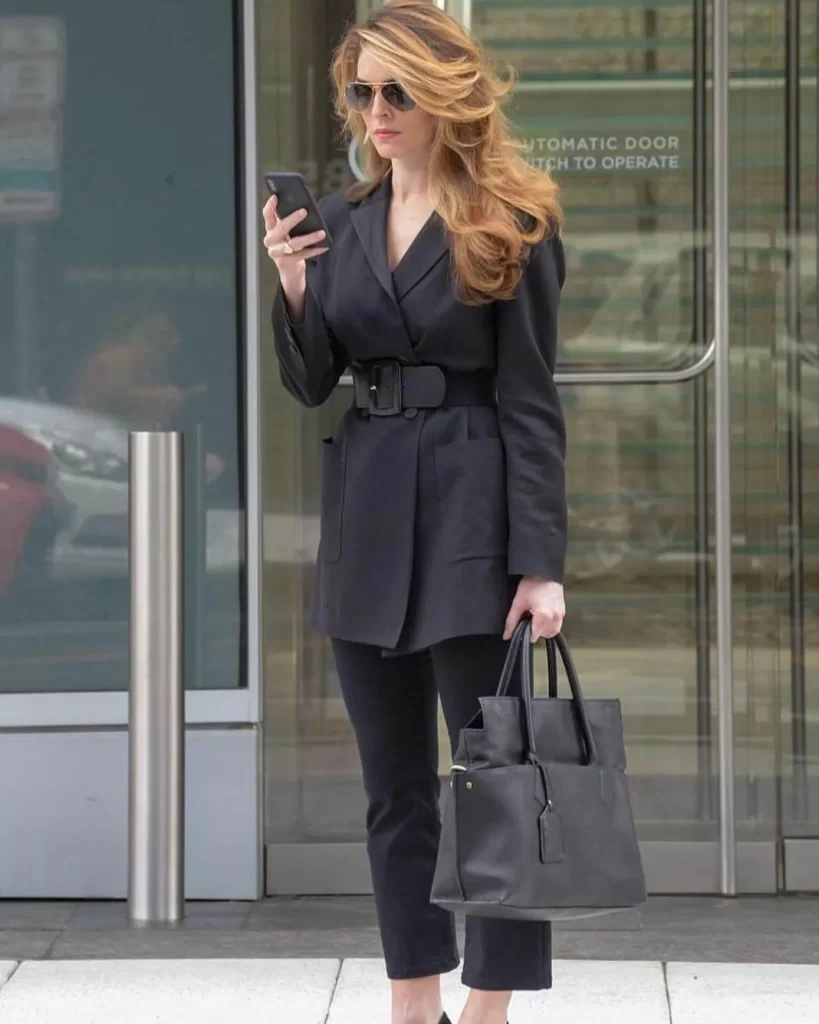 Sexy-Looks-of-Hope-Hicks