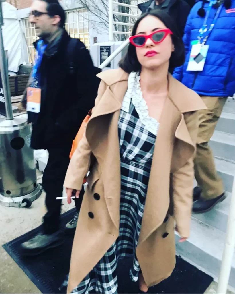 Sexy-Looks-of-Rosa-Salazar