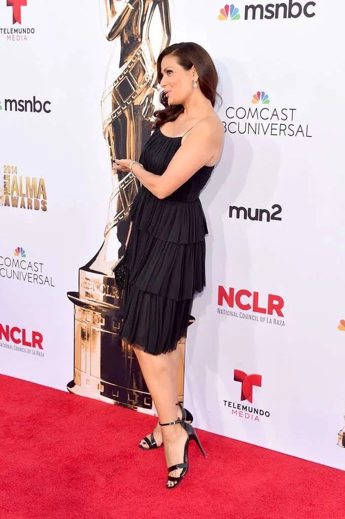 Sexy-Pics-of-Constance-Marie