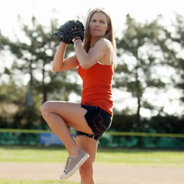 Bikini-Pictures-of-Maggie-Lawson