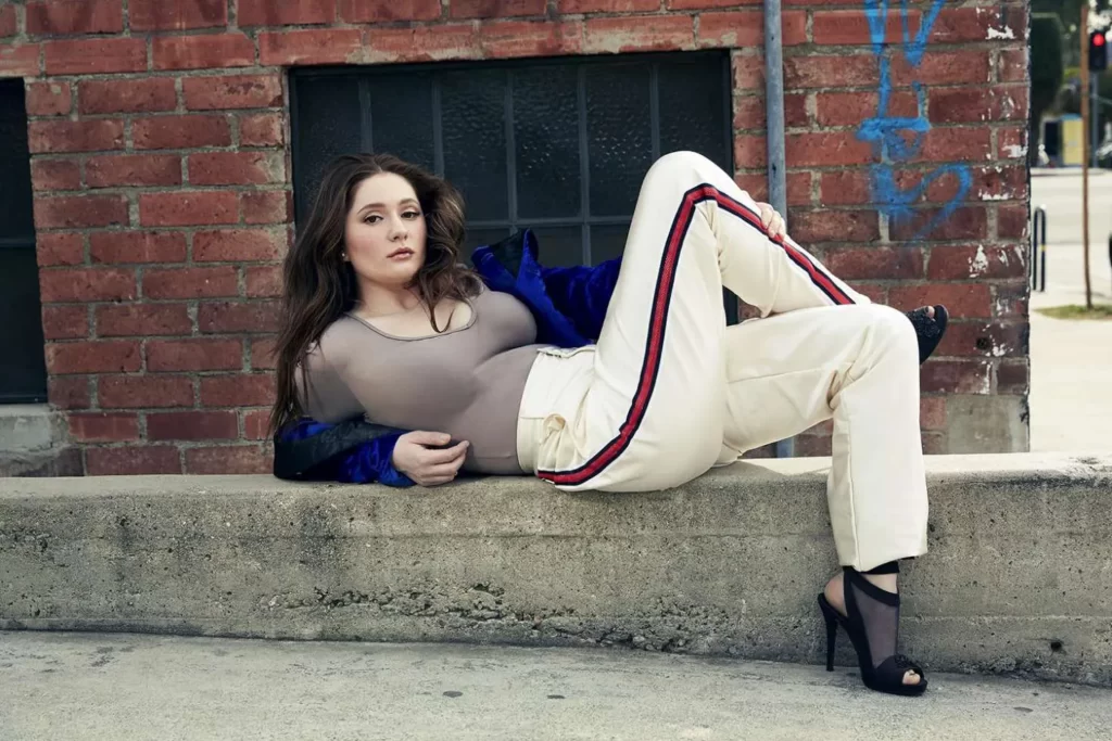 Emma-Kenney-Sexy-Pics