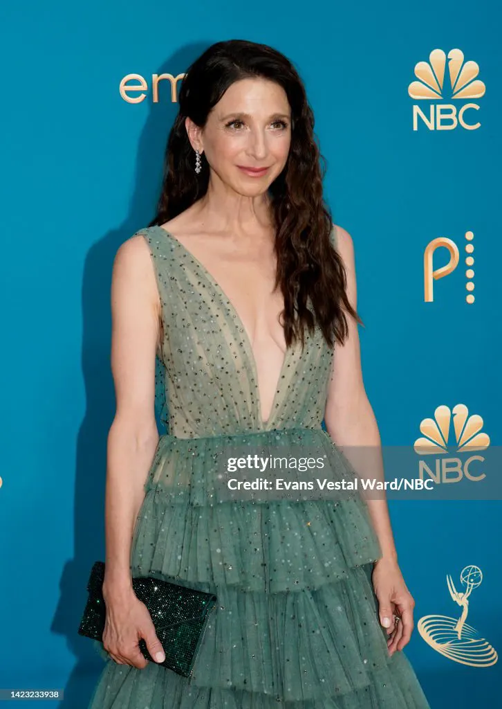 Marin Hinkle Pictures