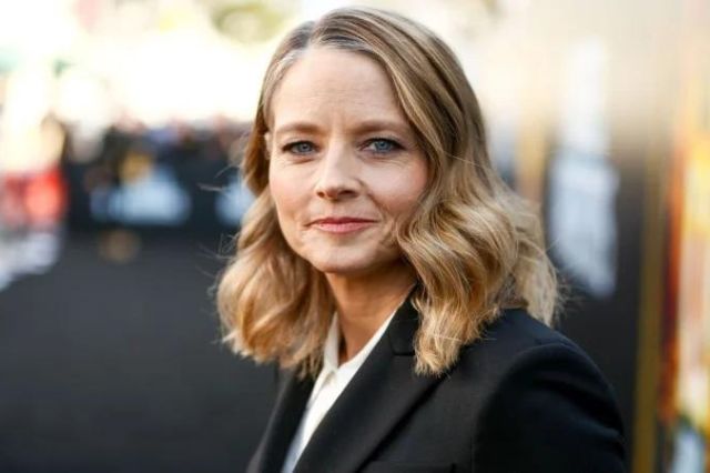 jodie foster bikini