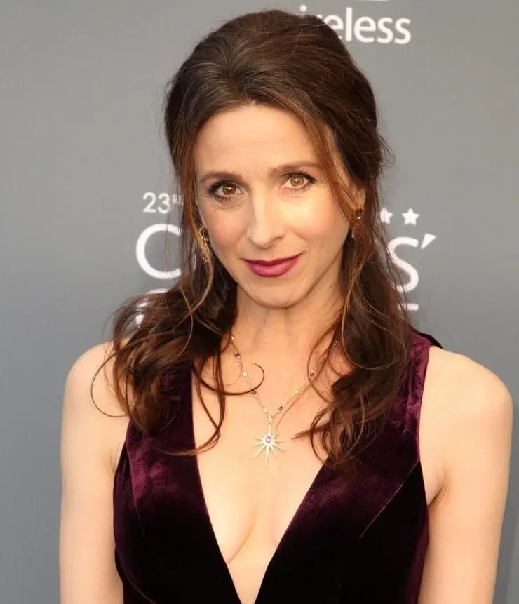 Marin-Hinkle-Sexy-Photos