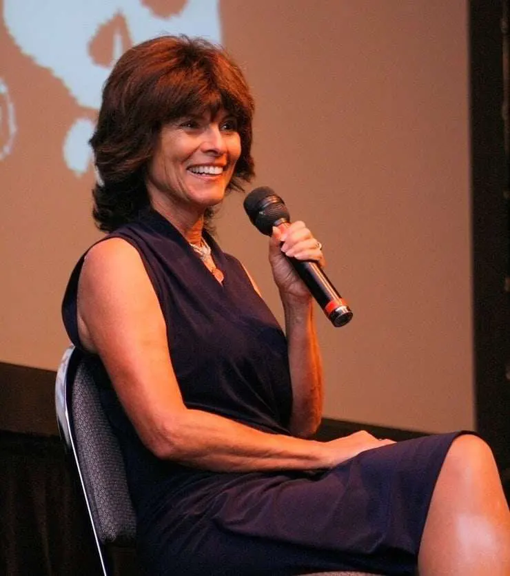 Pics-of-Adrienne-Barbeau