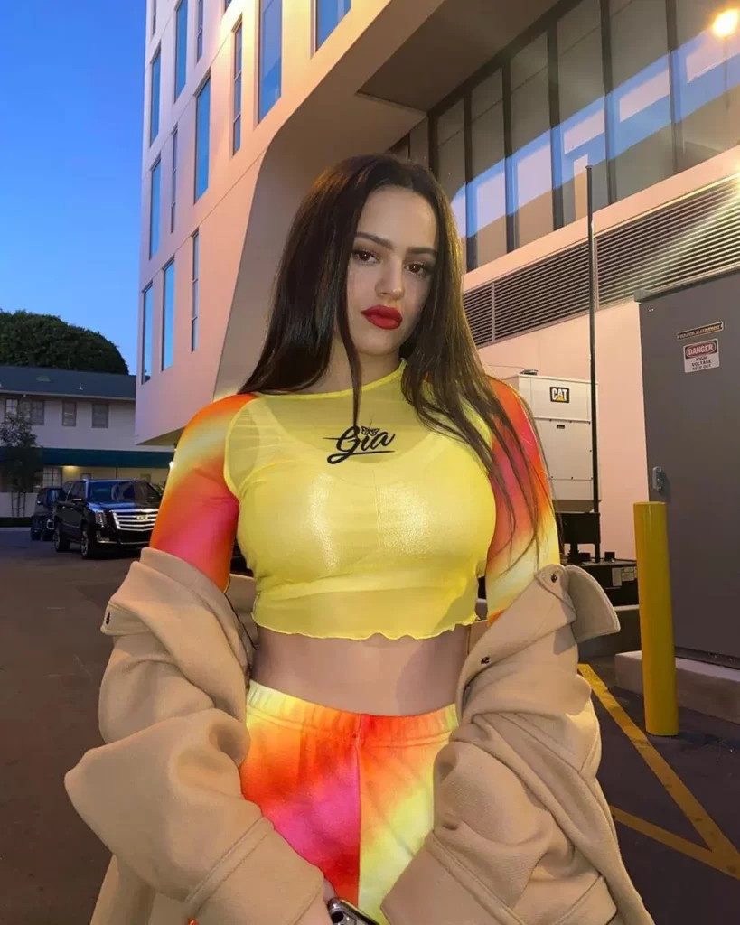 Rosalia-Bikini-Photos