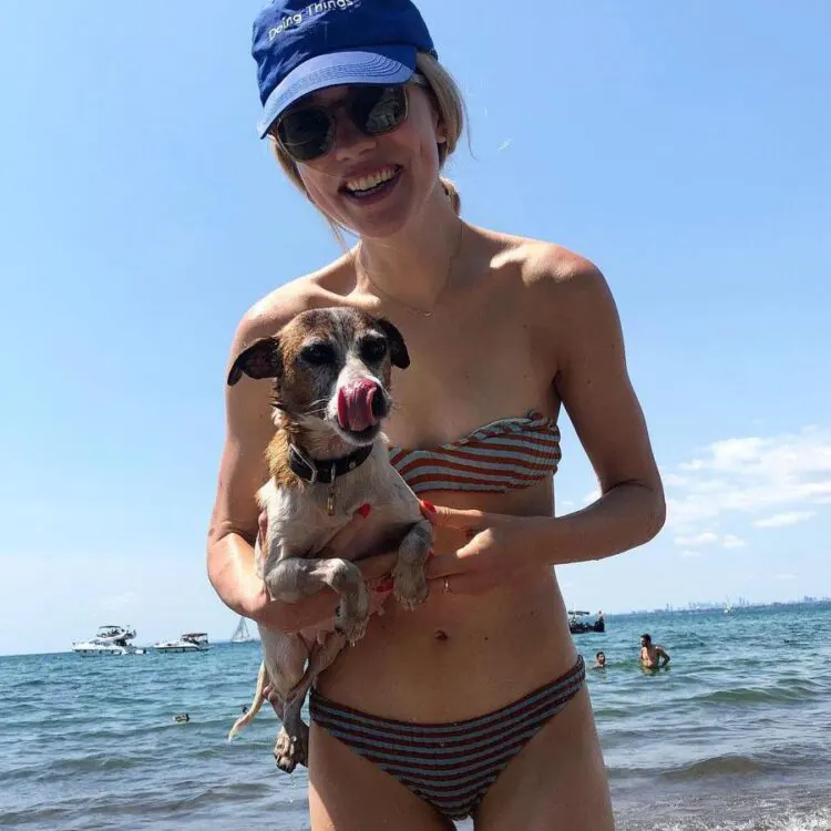 50 Willa Fitzgerald Bikini Pictures Hot Sexy wrongsideoftheart