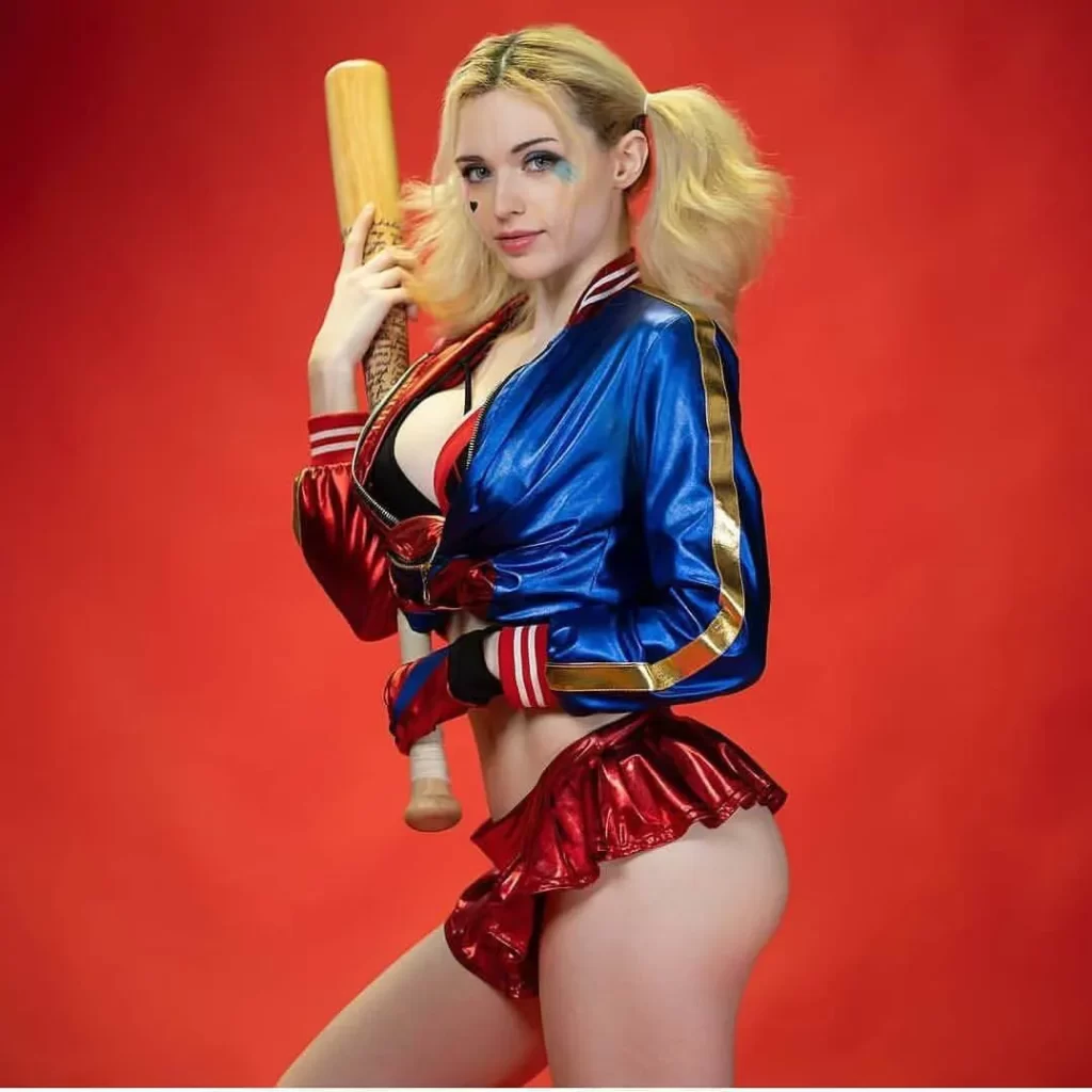 Sexy-Looks-of-Harley-Quinn