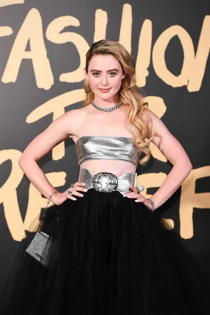 Sexy-Pictures-of-Kathryn-Newton