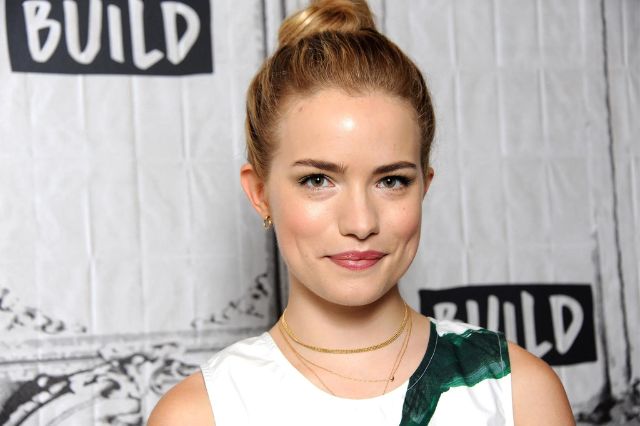 50 Willa Fitzgerald Bikini Pictures Hot Sexy wrongsideoftheart