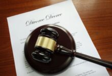tips-to-move-forward-with-a-divorce-proceeding-with-a-reliable-attorney